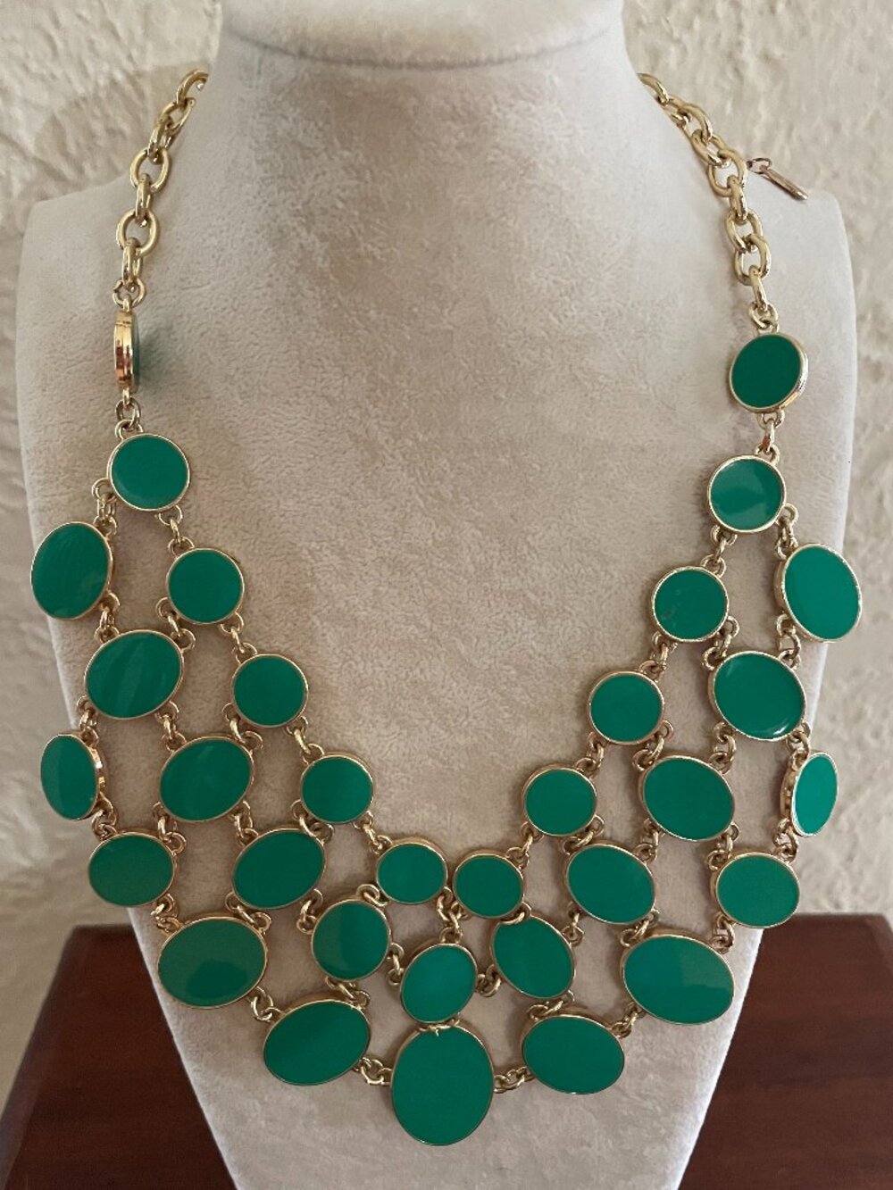 Amrita Singh Reversible Statement Necklace Green Orange Gold Tone Bib Necklace